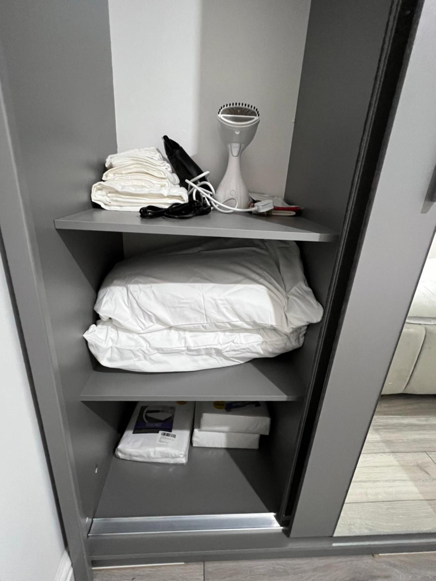 F4 Luxury Stays One Bed Apartment With Parking Ilford Esterno foto